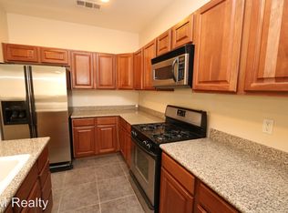 9104 Toast Ave, Las Vegas, NV 89148
