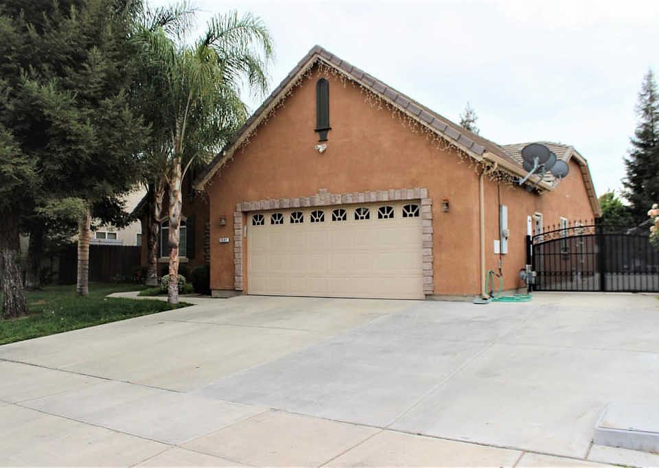 1st image of 2531 E La Vida Ave
