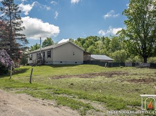 400 Longwoods Rd, Buskirk, NY 12028