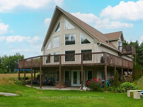 35 Nevada St, North Stormont, ON K0C 1W0