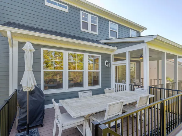1169 Sablewood Dr, Charlottesville, VA 22911