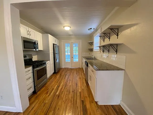 904 Possum Trot St — Photo 3