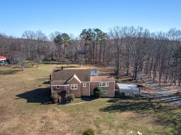 2357 Galts Mill Rd, Madison Heights, VA 24572