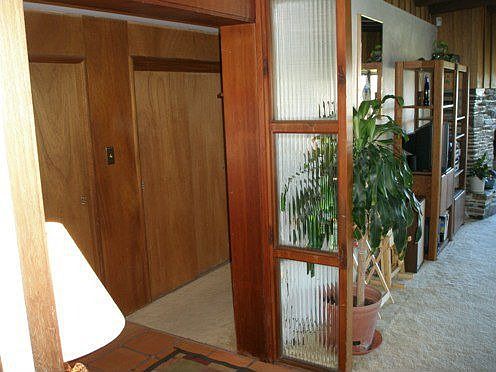 Entry way from kitchen