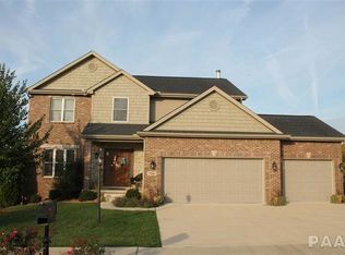 7101 N Ironwood Dr, Edwards, IL 61528