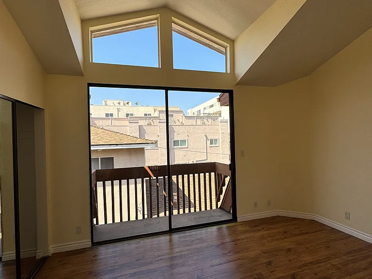 11811 Avon Way #4 — Photo 1