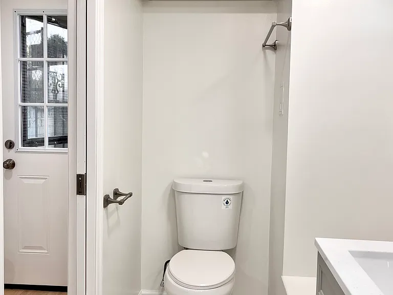 769 Oglethorpe St NE #1 — Photo 11
