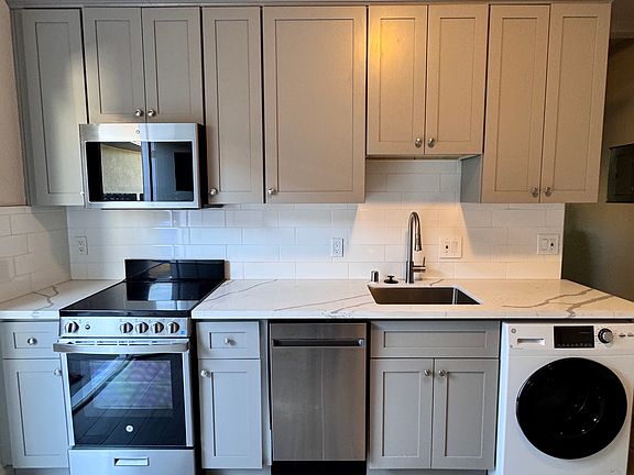 2nd image of 1783 Haines Ave