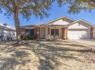 2078 Buckley Ln, Round Rock, TX 78664