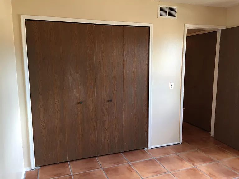 2601 W Broadway Blvd #O-389 — Photo 22