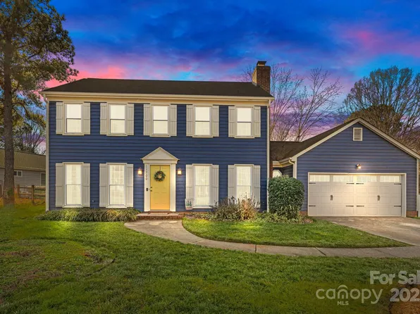 11700 Parks Farm Ln, Charlotte, NC 28277