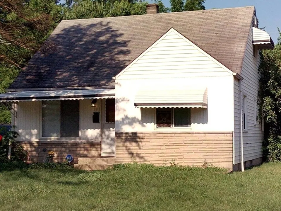 801 S Hampton Rd