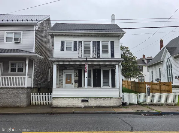 706 Main St, Lykens, PA 17048