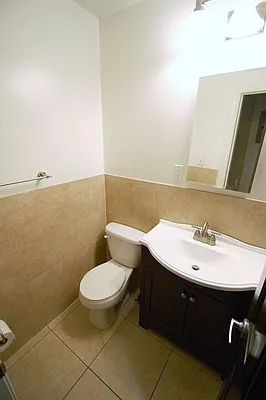 Rented by Bold New York | media 33