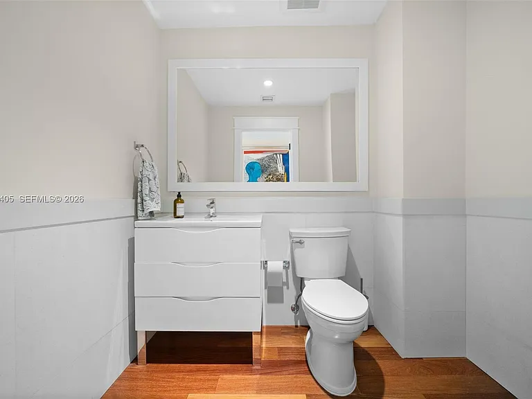 6831 Sunrise Ct — Photo 39
