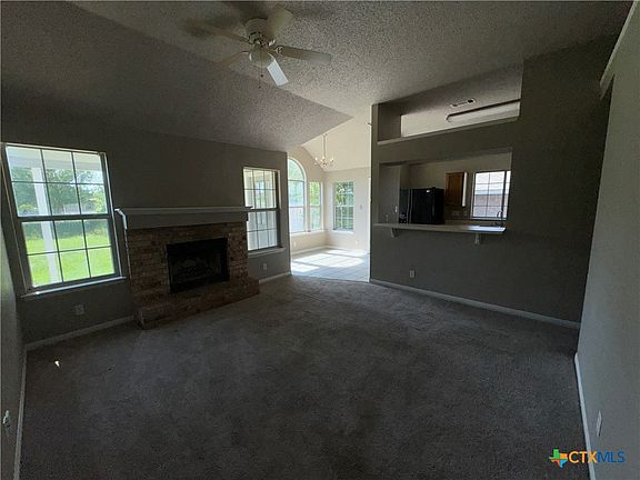 5th image of 2604 Remington Dr