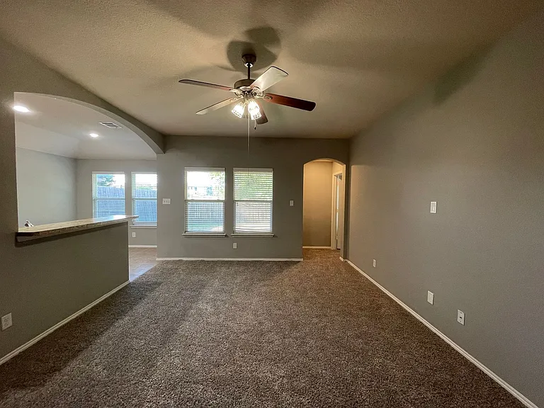 4533 Wheatland Dr — Photo 5
