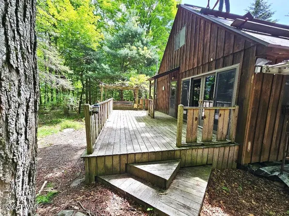 181 Highland Trl, Pleasant Mount, PA 18453