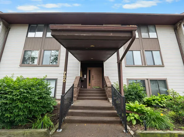 730 Cliffs Dr APT 304-A, Ypsilanti, MI 48198