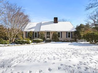 84 Shirley St, Pepperell, MA 01463