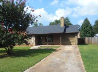 5649 Pine Meadows Ct, Morrow, GA 30260