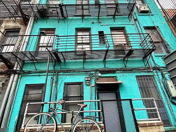 3rd image of 5 Eldridge St