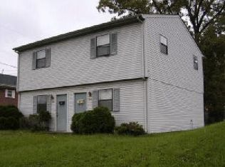 802 13th St SW #&, Roanoke, VA 24016