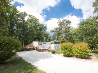 16415 Elkhorn Dr, Wright City, MO 63390