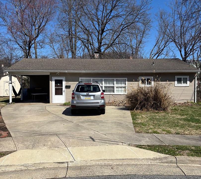1st image of 69 Kennard Dr