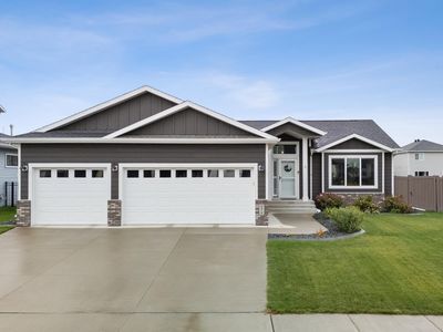 8818 Meadowlark Pkwy, Horace, ND, 58047