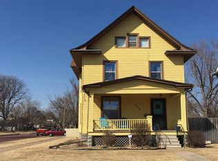 628 W South St, Salina, KS 67401
