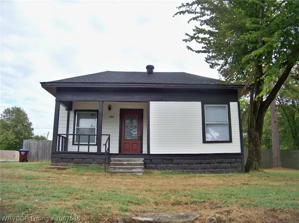 2401 Birnie Ave, Fort Smith, AR 72904