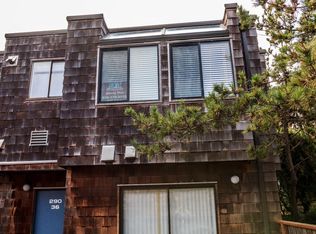 290 Beachview Ave APT 36, Pacifica, CA