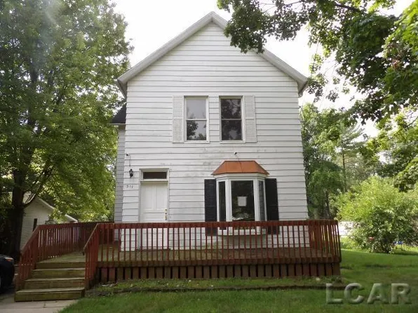 317 Marshall St, Brooklyn, MI 49230