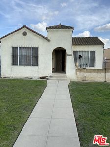 7706 S Hobart Blvd, Los Angeles, CA, 90047
