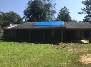 34 Estus Keyes Ln, Collins, MS 39428