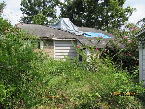 4th image of 501 S Jackson St