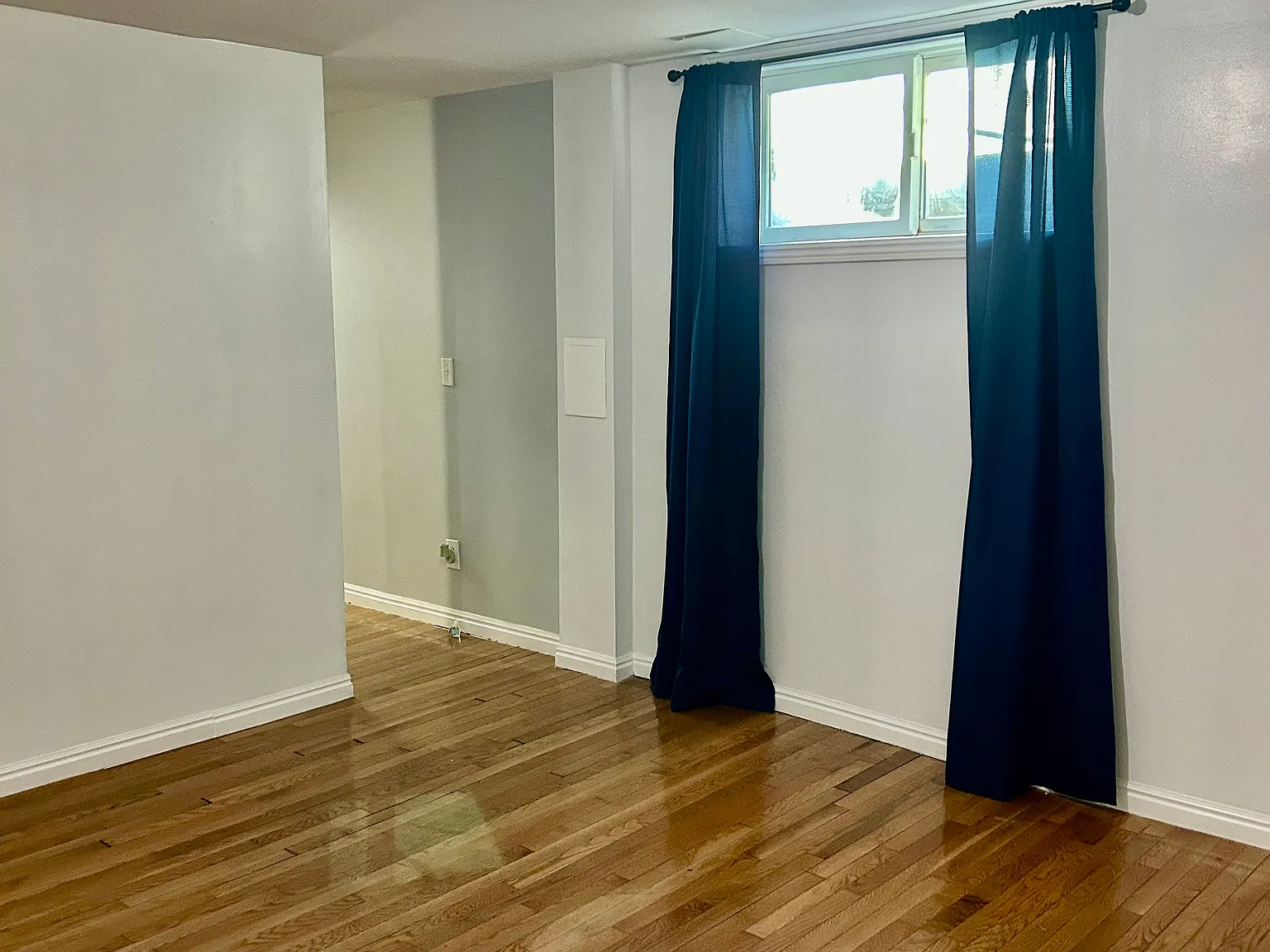 8886 Mingo Park Dr — Photo 2