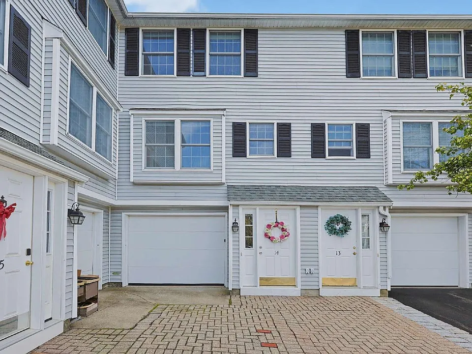 14 Fallon Ct