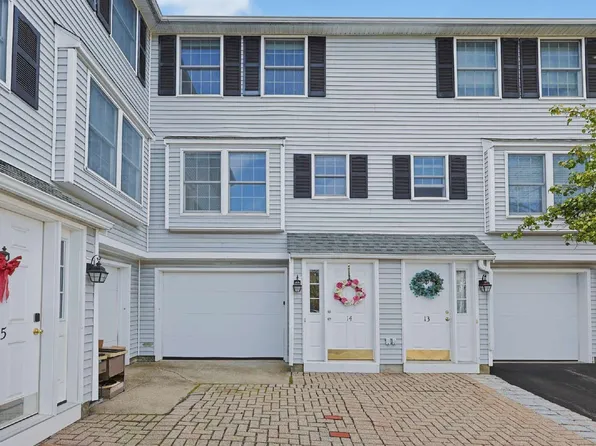 14 Fallon Ct, Quincy, MA 02169