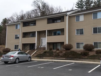129 Quaker Hwy APT 2, Uxbridge, MA, 01569