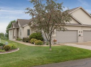 2704 Century Ct NE, Rochester, MN 55906