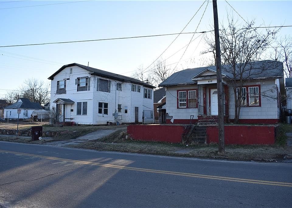 1st image of 610 N Union Ave