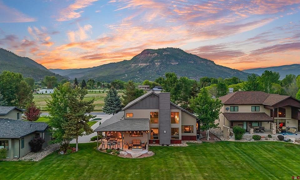 1st image of 920 N Dalton Ranch
