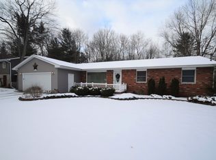 6007 Perrine Rd, Midland, MI 48640