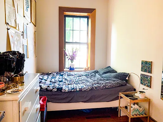 Rented by Brooklyn Group | media 18