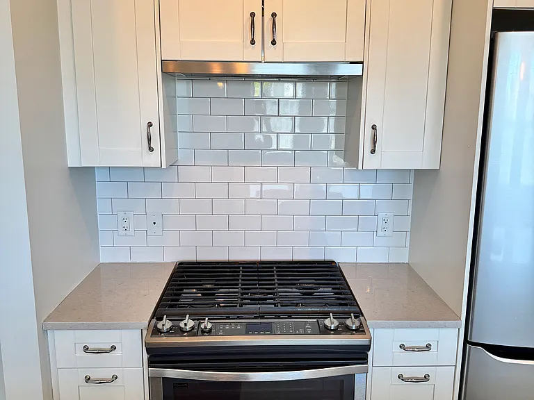166 E 11th Ave #8 — Photo 42