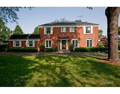 1022 Linden Ln photo 1