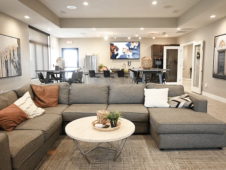 Community lounge area in the clubhouse at The Sterling.