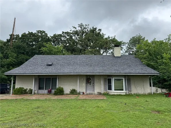 6116 Dakotah Dr, Fort Smith, AR 72916